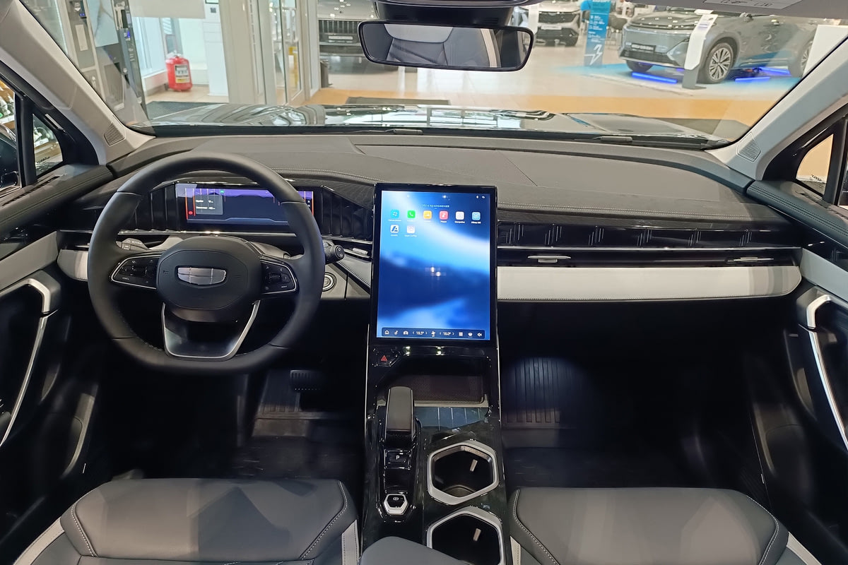 Фото GEELY Atlas II Люкс Зеленый металлик II 2026, №5