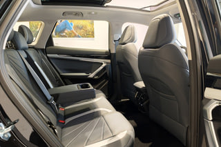 GEELY Atlas II Люкс Черный металлик II 2026, №8