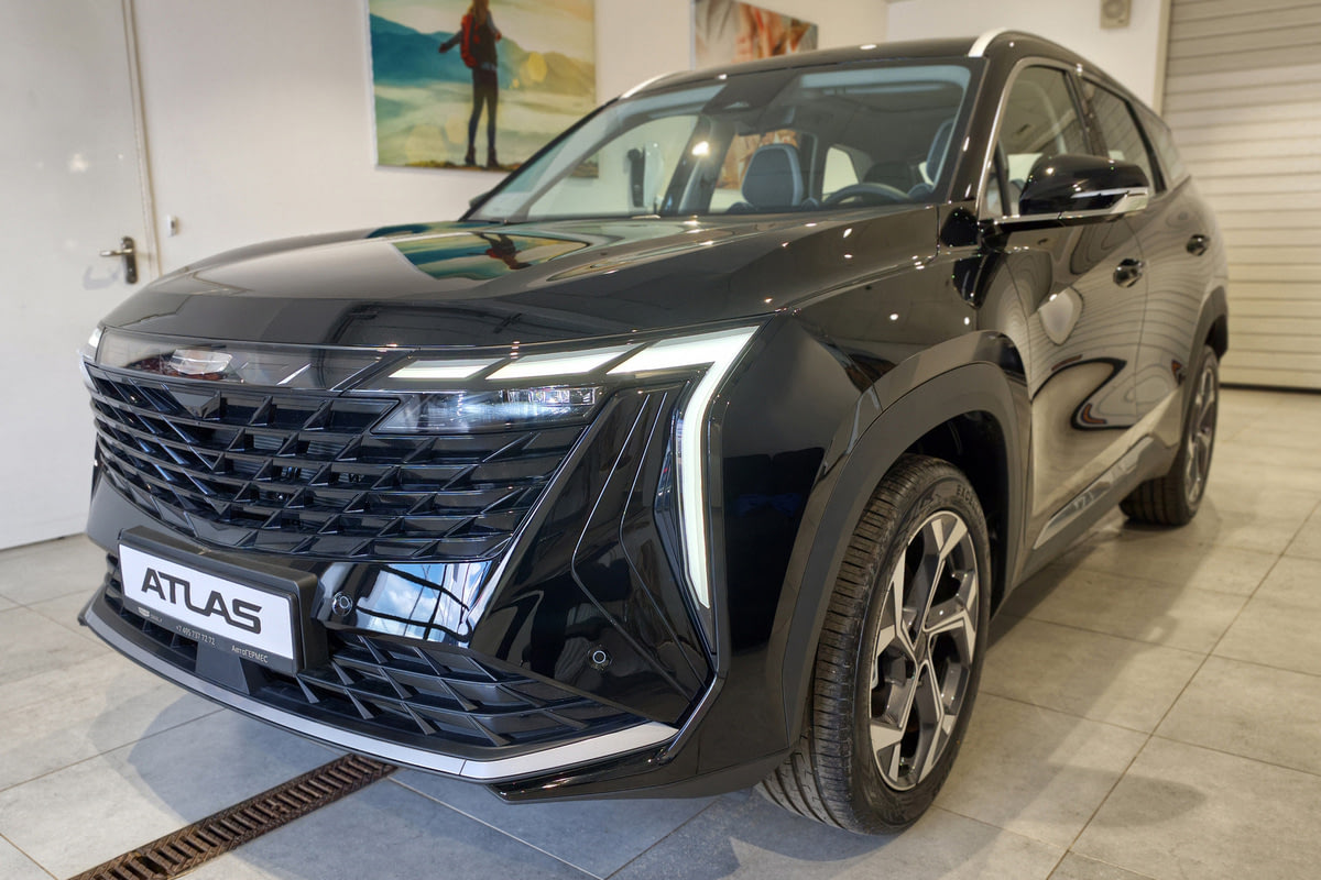 Фото GEELY Atlas II Люкс Черный металлик II 2026, №1
