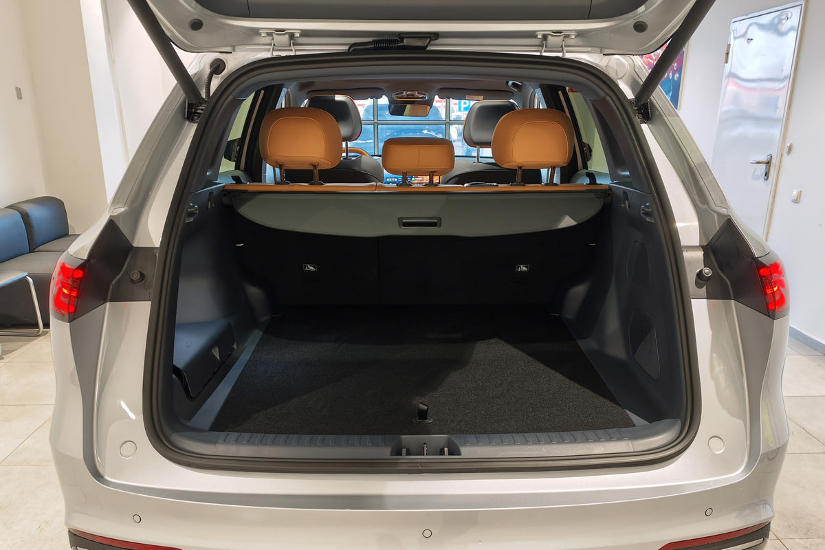 Фото GEELY EX5 Гибрид I EM-R Макс Серебристый металлик I 2026, №9