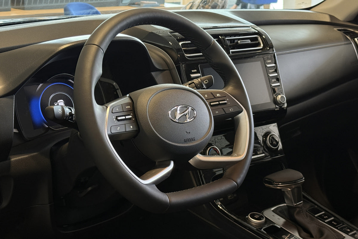 Фото HYUNDAI Creta (Solaris HC) I Лайфстайл + Продвинутый (Lifestyle + Advanced) Черный металлик I 2025, №5