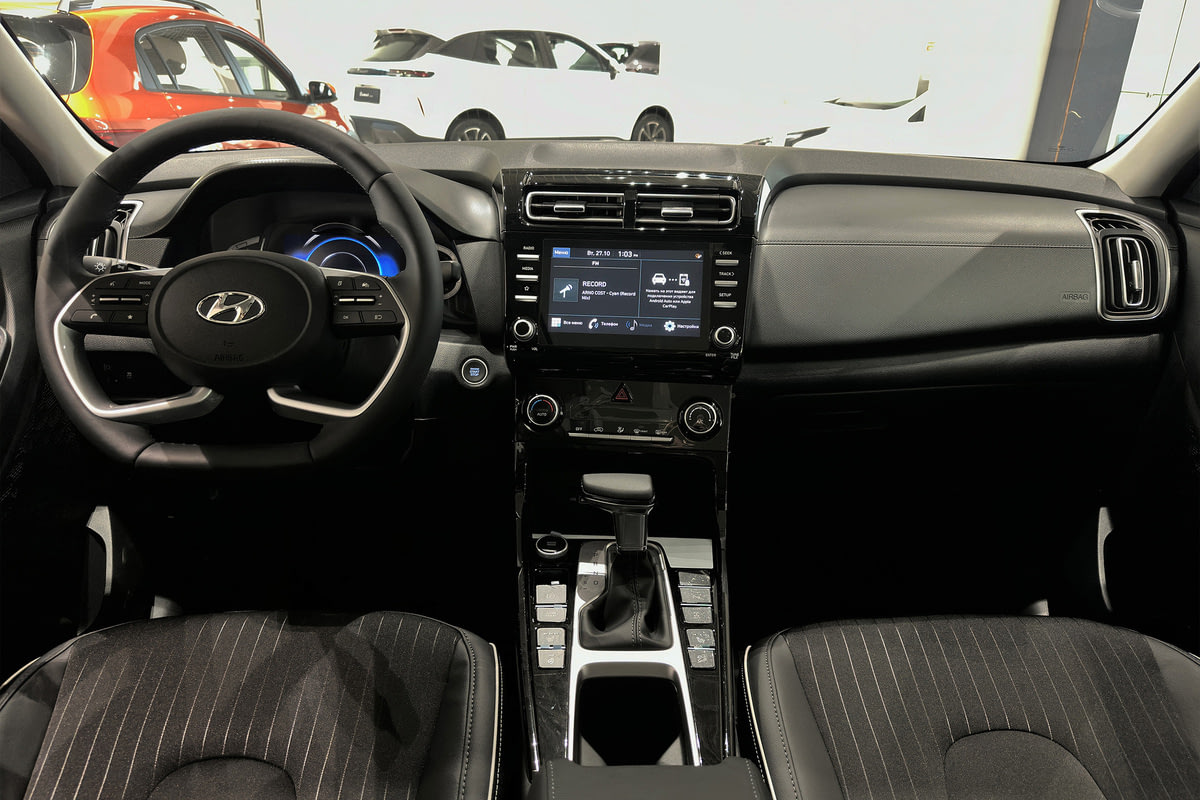 Фото HYUNDAI Creta (Solaris HC) I Лайфстайл + Продвинутый (Lifestyle + Advanced) Красный металлик I 2025, №6