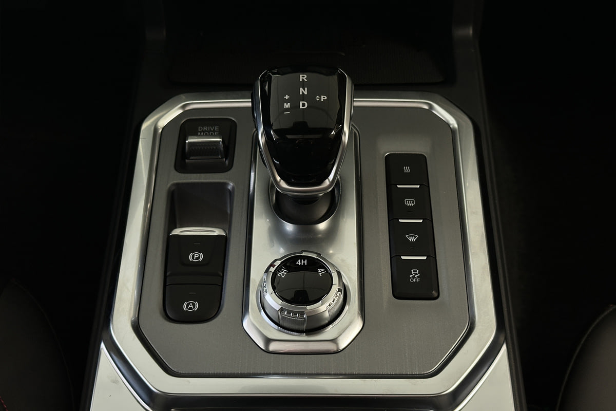 Фото JAC T9 I Эксплор 2.0TDi Черный металлик I 2026, №9