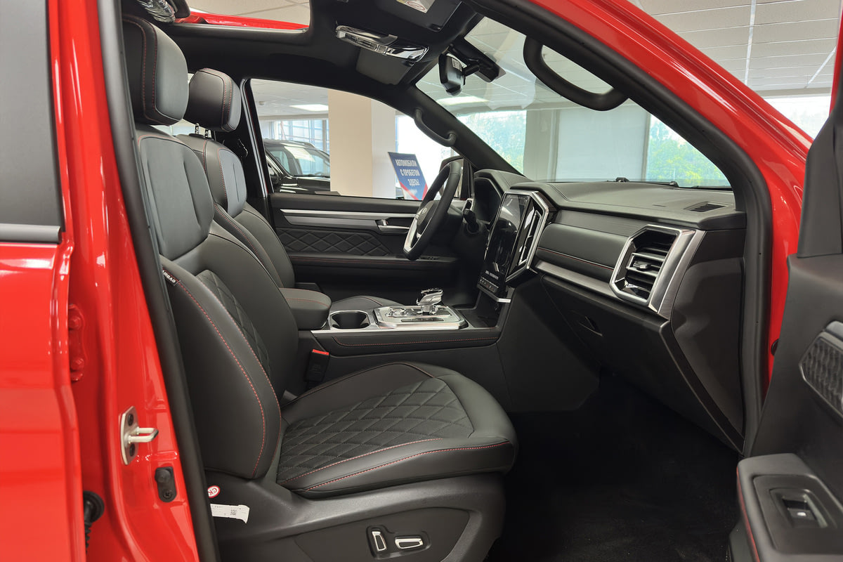 Фото JAC T9 I Эксплор 2.0TGDI Красный металлик I 2026, №13