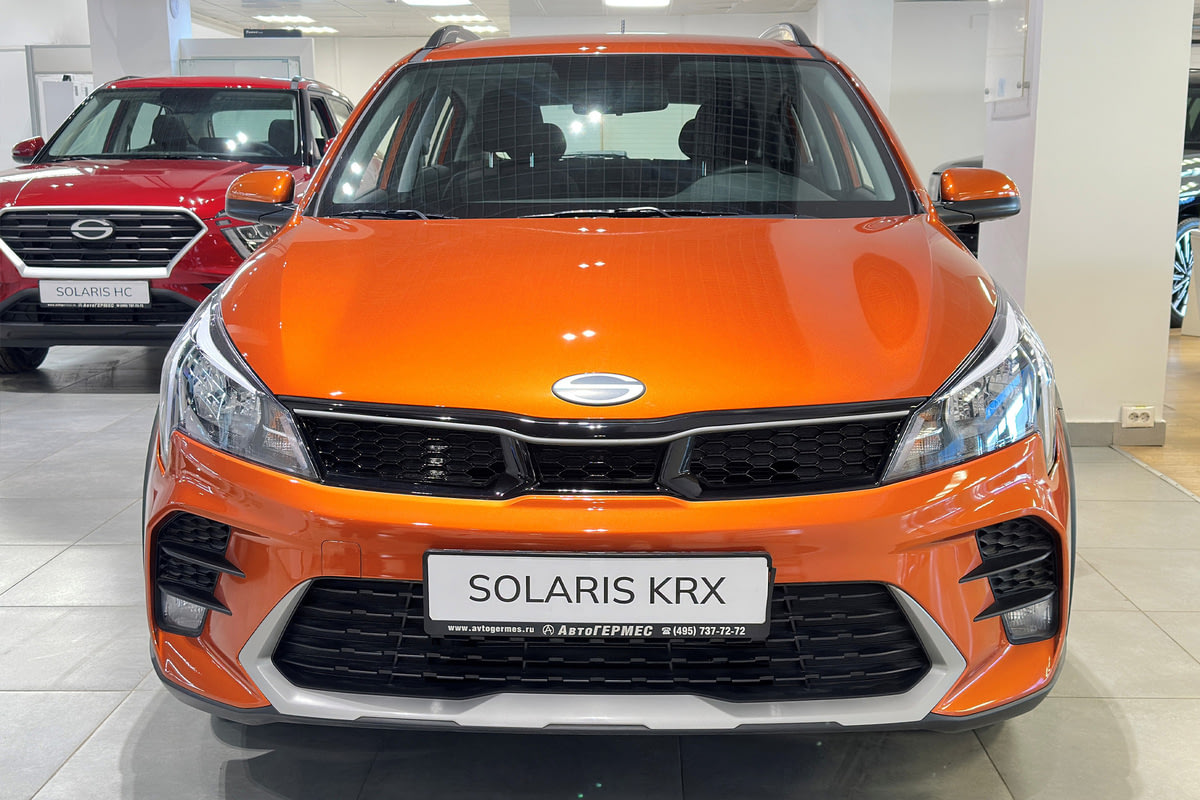 Фото Kia Rio X (Solaris KRX) I Люкс АВ (Luxe AV) Оранжевый металлик I 2025, №2
