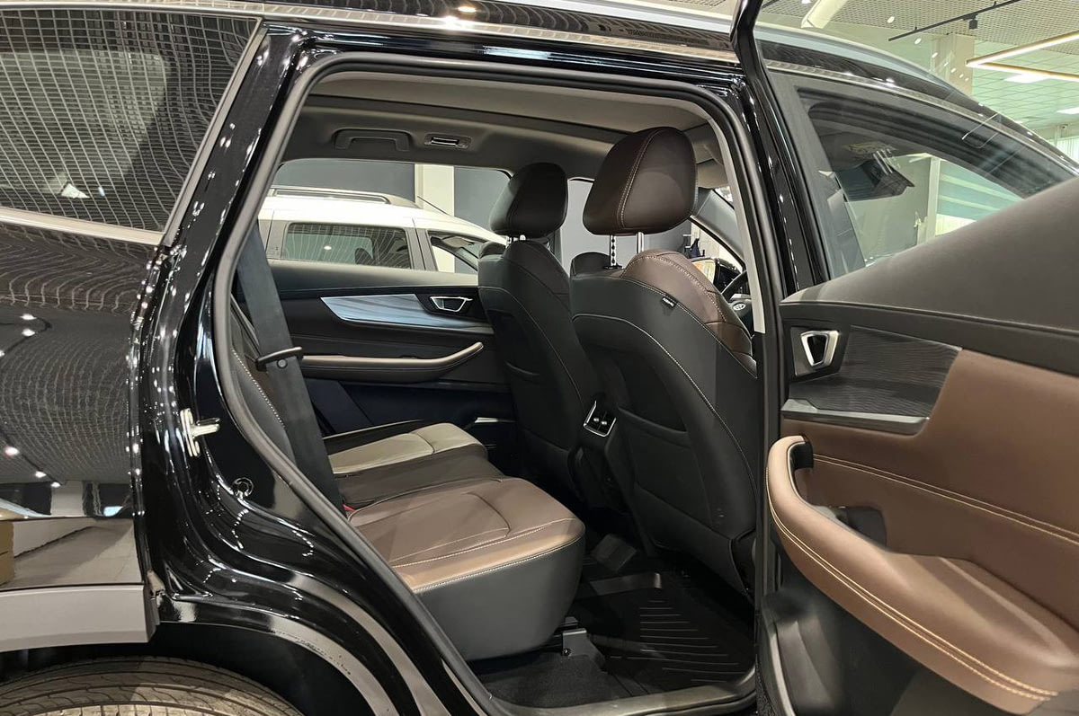 Фото XCITE X-Cross 8 I Рестайлинг Techno 4WD Глубокий черный I РЕСТАЙЛИНГ 2025, №10