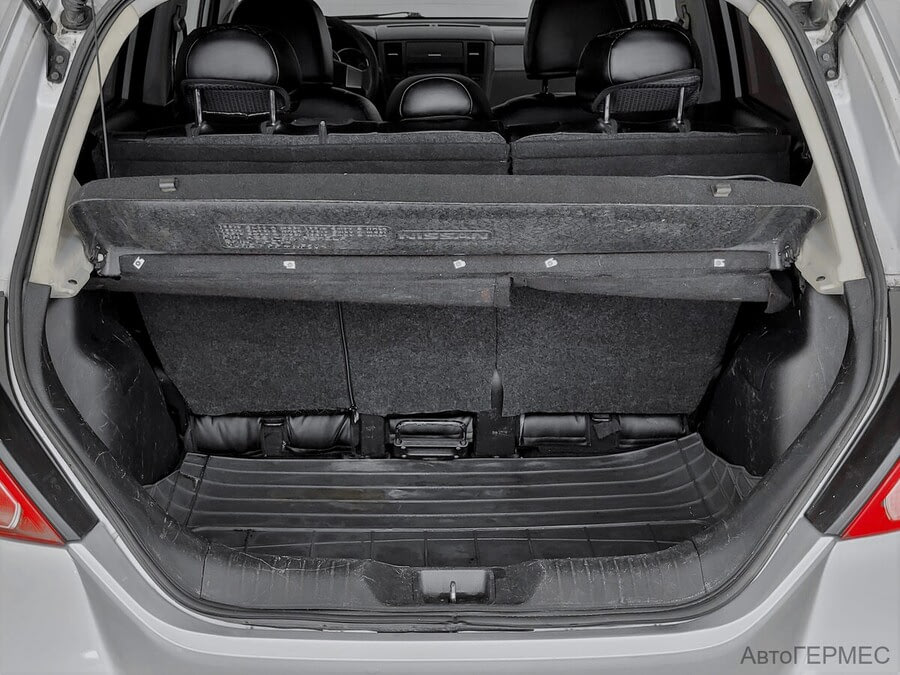 Фото NISSAN Tiida I с пробегом | №13 Фото NISSAN Tiida I с пробегом | №13