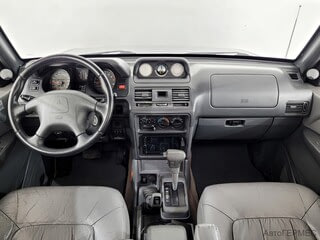 Фото MITSUBISHI Pajero II Рестайлинг с пробегом