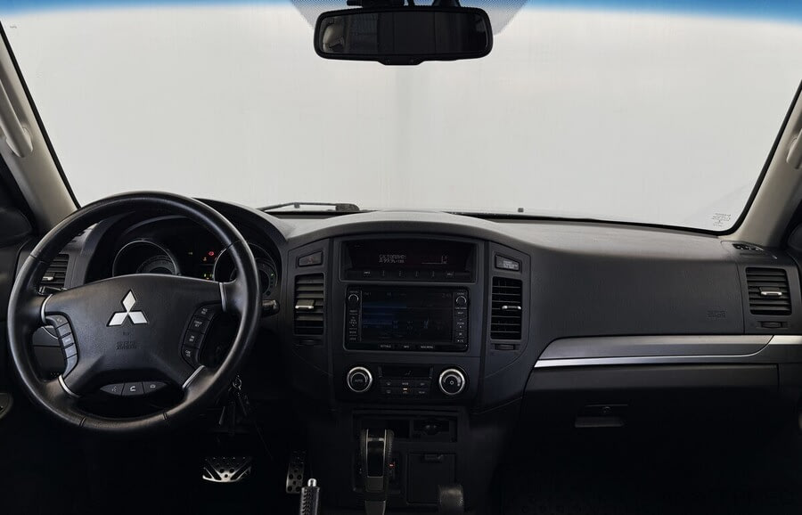 Фото MITSUBISHI Pajero IV Рестайлинг 1 с пробегом | №5