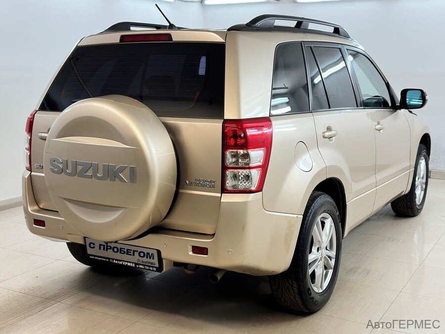 Фото SUZUKI Grand Vitara III с пробегом | №4 Фото SUZUKI Grand Vitara III с пробегом | №4
