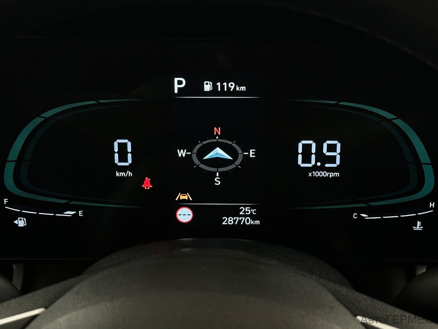 Фото HYUNDAI Elantra VII (CN7) рестйлинг с пробегом | №6