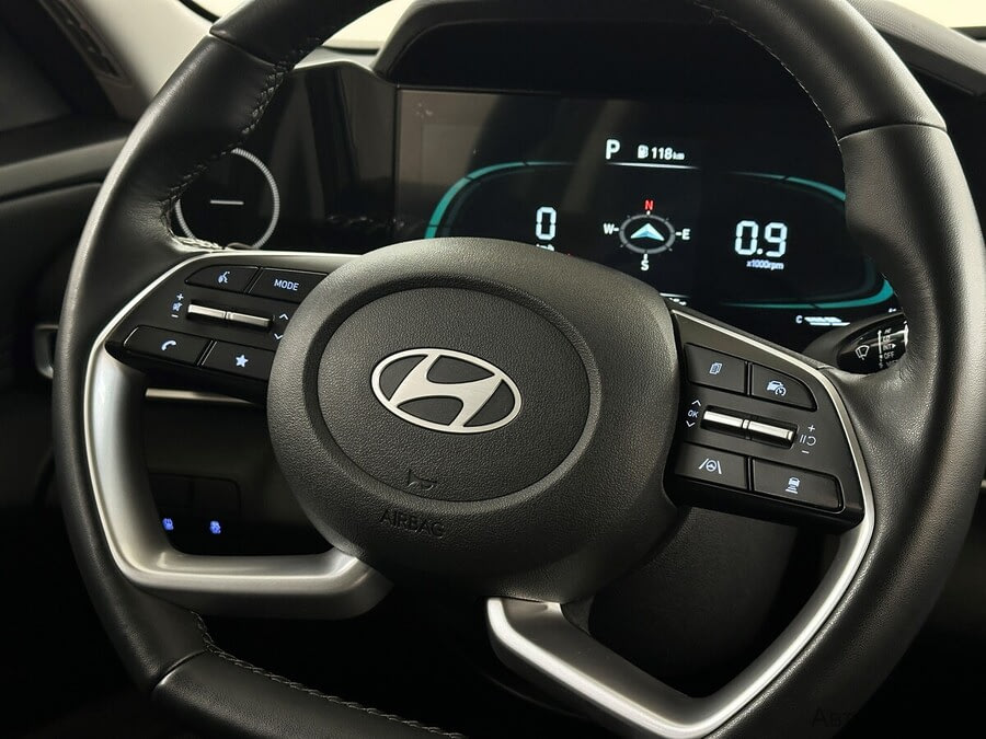 Фото HYUNDAI Elantra VII (CN7) рестйлинг с пробегом | №9