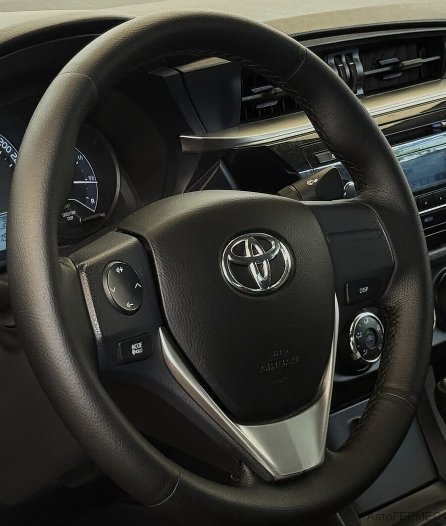 Фото TOYOTA Corolla XI (E160, E170) с пробегом | №10