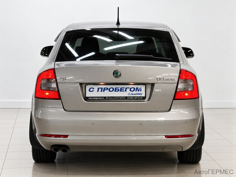 Фото SKODA Octavia II Рестайлинг с пробегом | №3