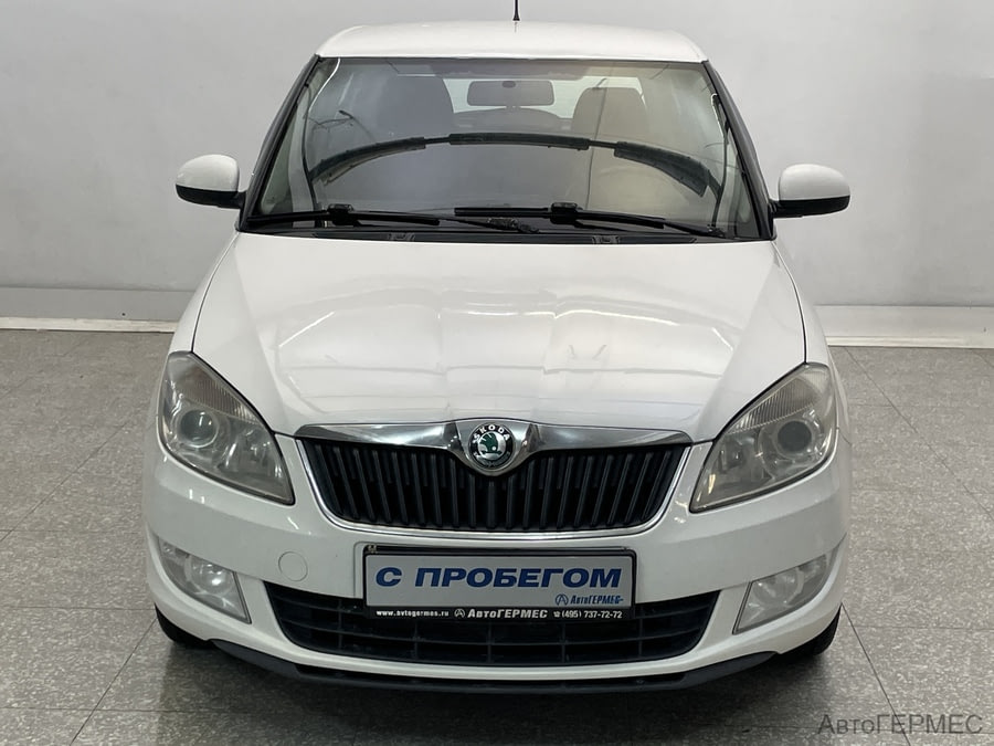 Фото SKODA Fabia II Рестайлинг с пробегом | №2