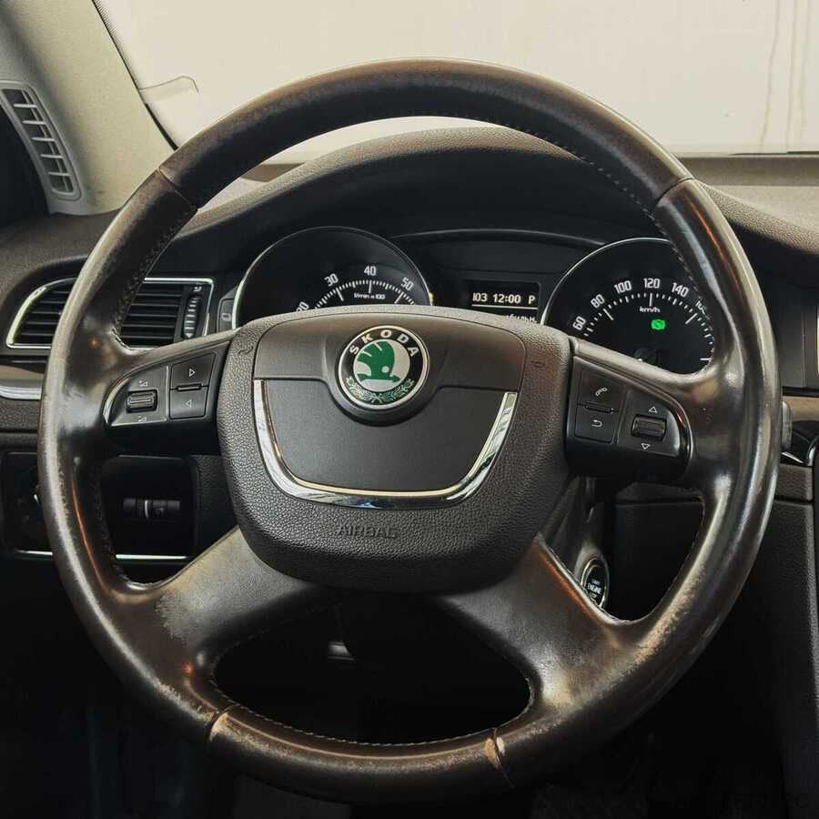 Фото SKODA Superb II с пробегом | №9