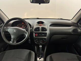 Фото PEUGEOT 206 I с пробегом