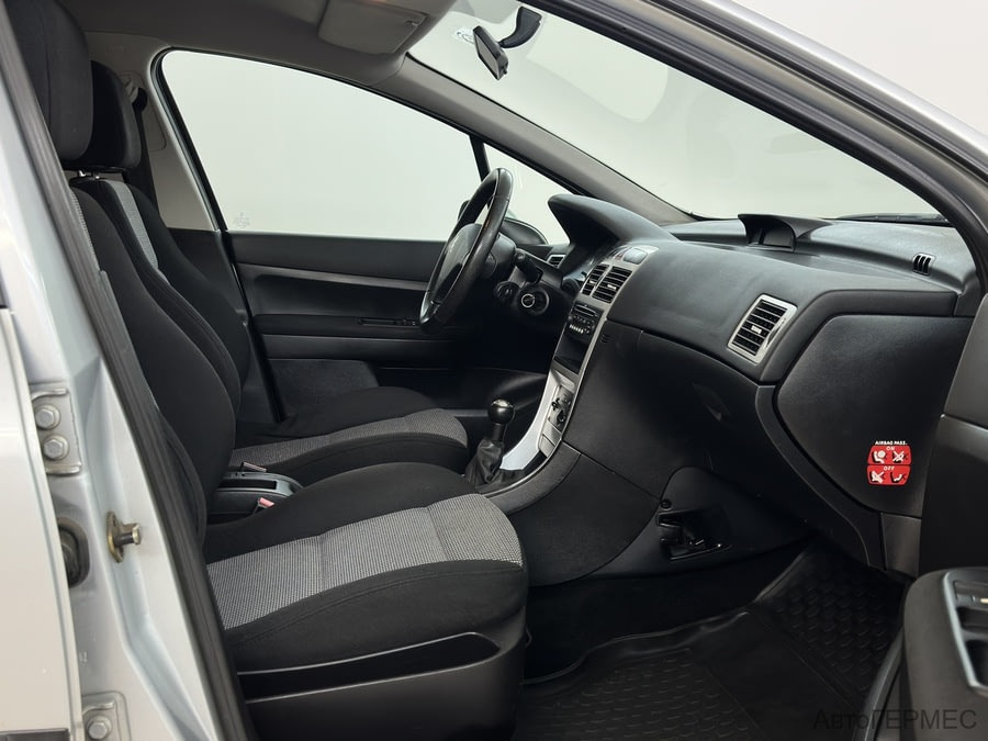 Фото PEUGEOT 307 I Рестайлинг с пробегом | №9