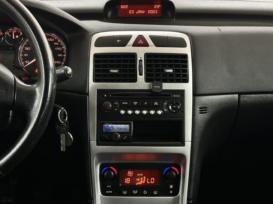 Фото PEUGEOT 307 I Рестайлинг с пробегом | №7
