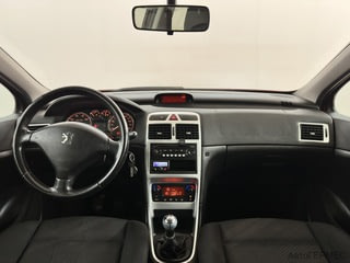 Фото PEUGEOT 307 I Рестайлинг с пробегом Фото PEUGEOT 307 I Рестайлинг с пробегом