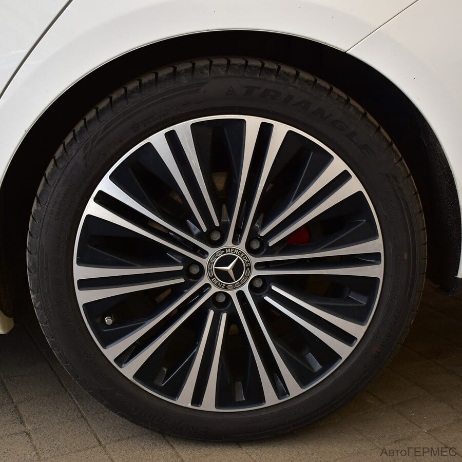 Фото Mercedes-Benz CLA-KLASSE II (C118, X118) с пробегом | №17