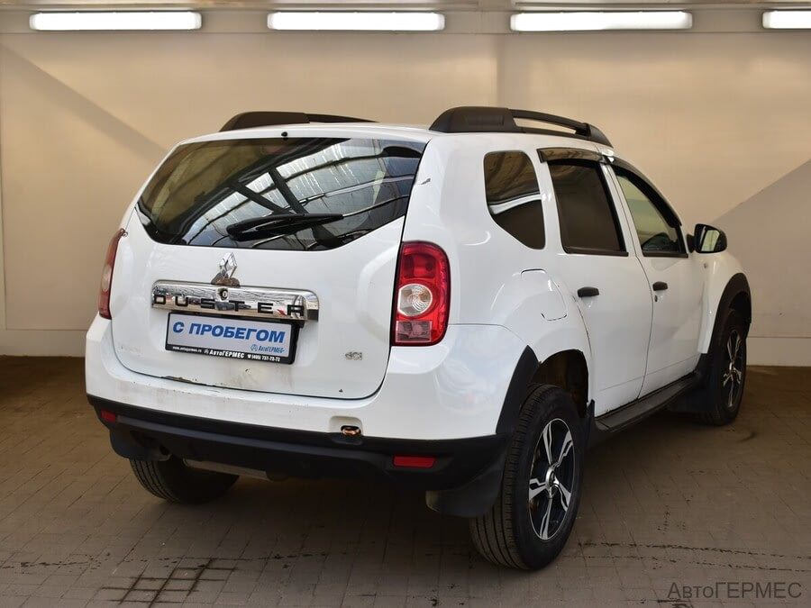 Фото RENAULT Duster I с пробегом | №4
