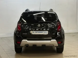 Фото RENAULT Duster I Рестайлинг с пробегом