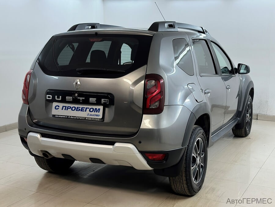 Фото RENAULT Duster I Рестайлинг с пробегом | №4