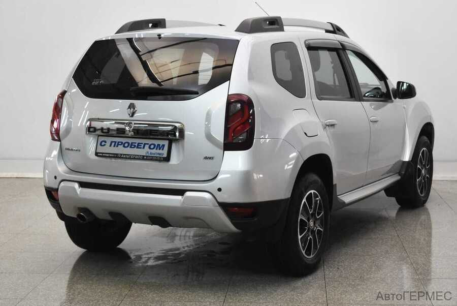 Фото RENAULT Duster I Рестайлинг с пробегом | №4
