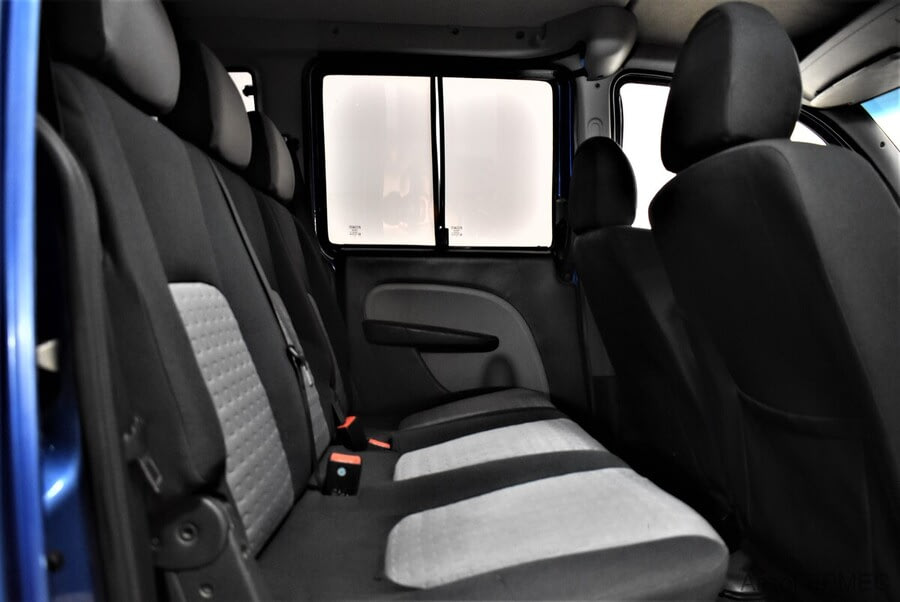 Фото FIAT Doblo I Рестайлинг с пробегом | №10