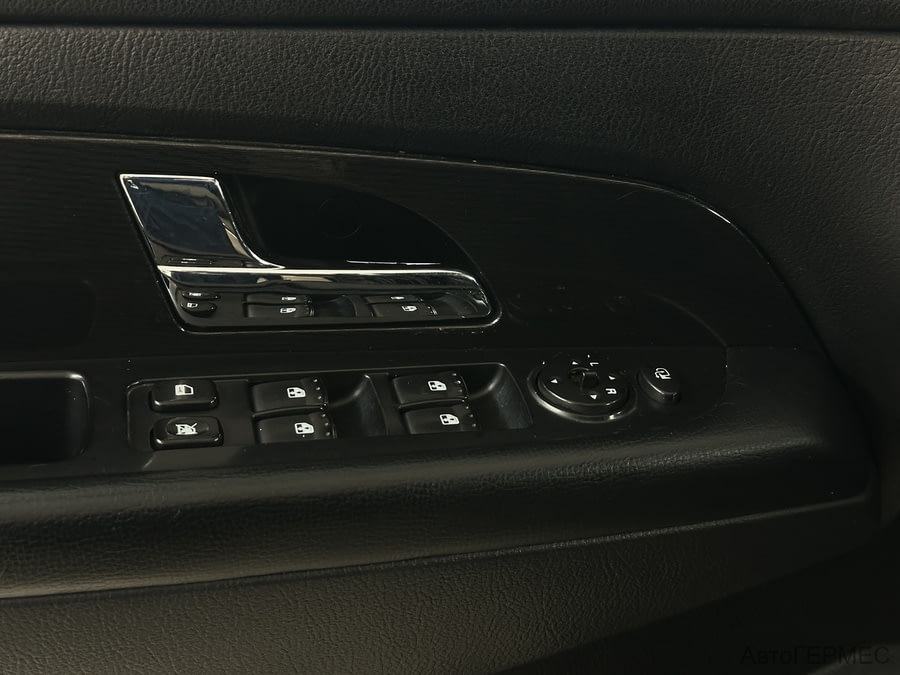 Фото SsangYong Rexton с пробегом | №8