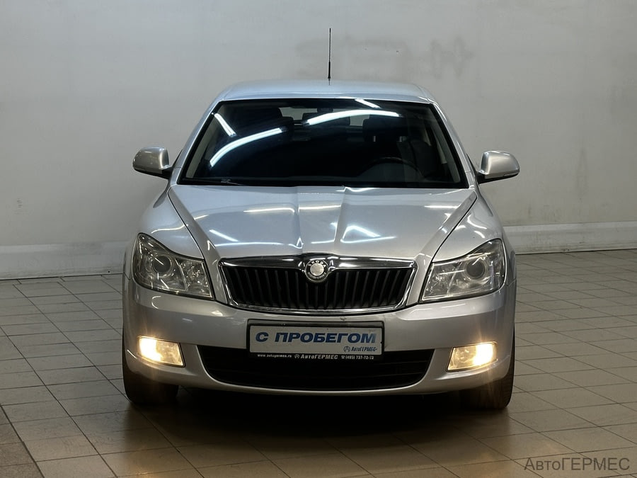 Фото SKODA Octavia II Рестайлинг с пробегом | №2