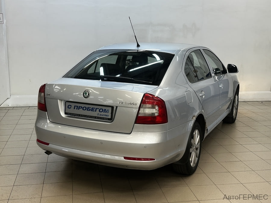 Фото SKODA Octavia II Рестайлинг с пробегом | №4