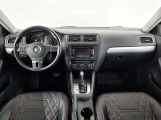 Фото Volkswagen Jetta VI с пробегом