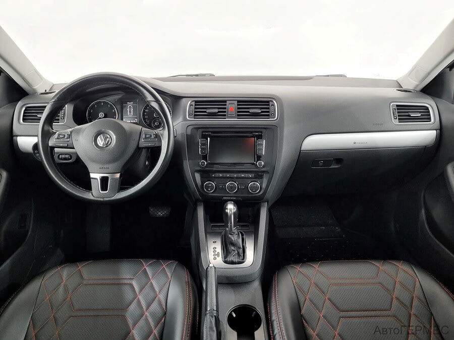Фото Volkswagen Jetta VI с пробегом | №5