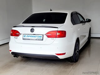 Фото Volkswagen Jetta VI с пробегом