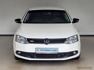 Фото Volkswagen Jetta VI с пробегом