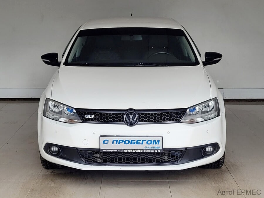 Фото Volkswagen Jetta VI с пробегом | №2