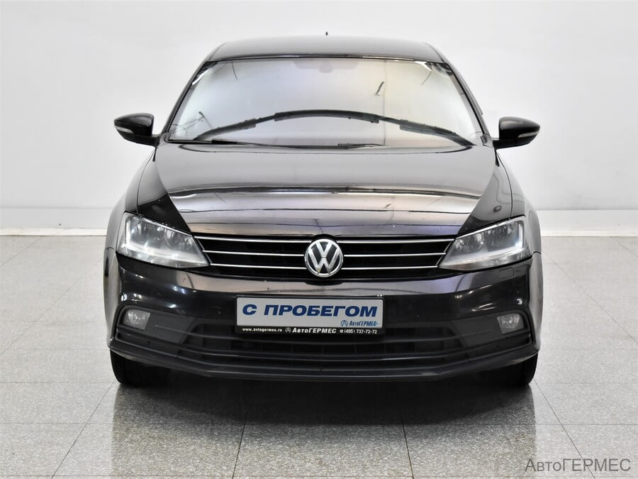 Фото Volkswagen Jetta VI Рестайлинг с пробегом | №2