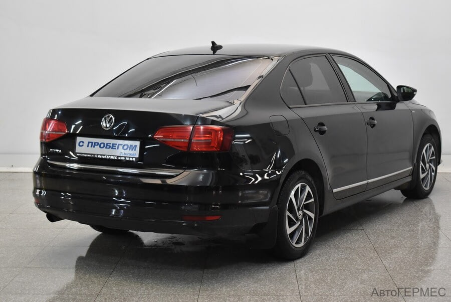 Фото Volkswagen Jetta VI Рестайлинг с пробегом | №4
