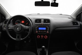 Фото Volkswagen Polo V с пробегом