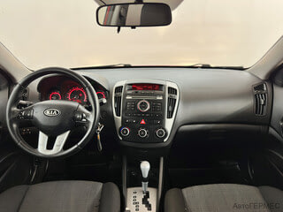Фото Kia Ceed I Рестайлинг с пробегом Фото Kia Ceed I Рестайлинг с пробегом