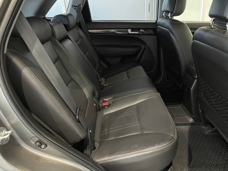 Фото Kia Sorento II с пробегом | №13 Фото Kia Sorento II с пробегом | №13