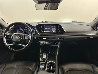 Фото HYUNDAI Sonata VIII (DN8) с пробегом