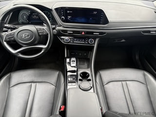 Фото HYUNDAI Sonata VIII (DN8) с пробегом