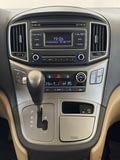 Фото HYUNDAI H-1 II Рестайлинг 2 с пробегом | №7