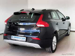 Фото VOLVO V40 Cross Country I с пробегом