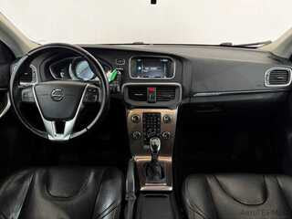 Фото VOLVO V40 Cross Country I с пробегом