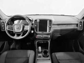 Фото VOLVO XC40 I с пробегом