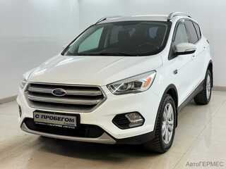 Фото Ford Kuga II Рестайлинг с пробегом Фото Ford Kuga II Рестайлинг с пробегом